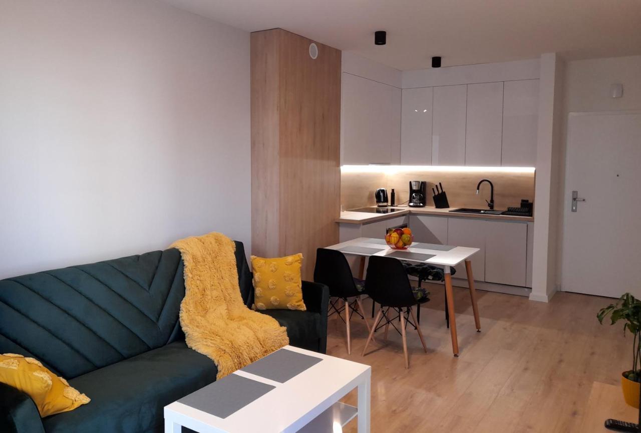 Apartamenty Promenada - Fredry 2 كولوبرزيغ المظهر الخارجي الصورة