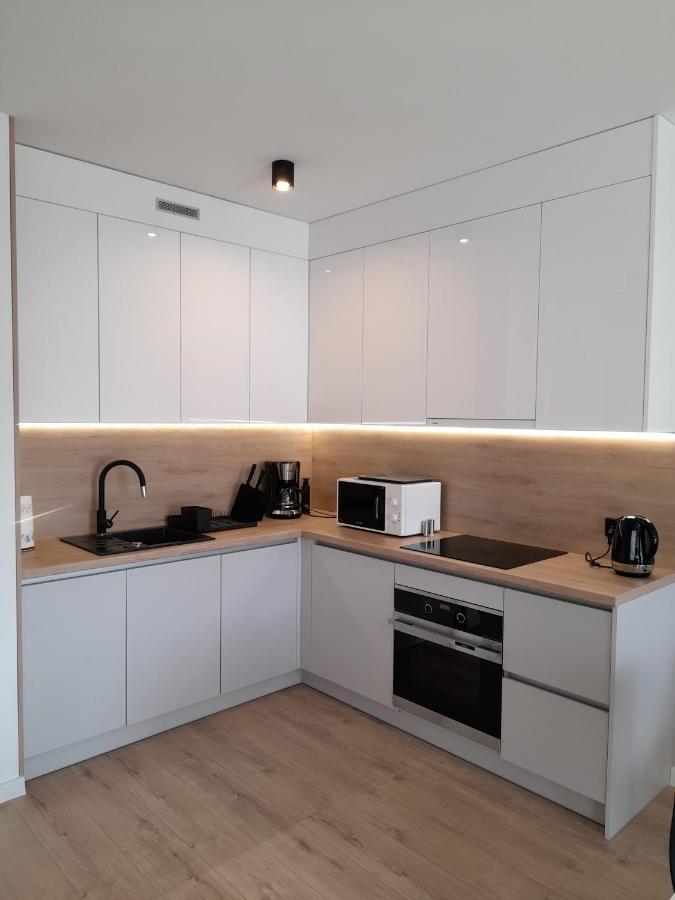 Apartamenty Promenada - Fredry 2 كولوبرزيغ المظهر الخارجي الصورة