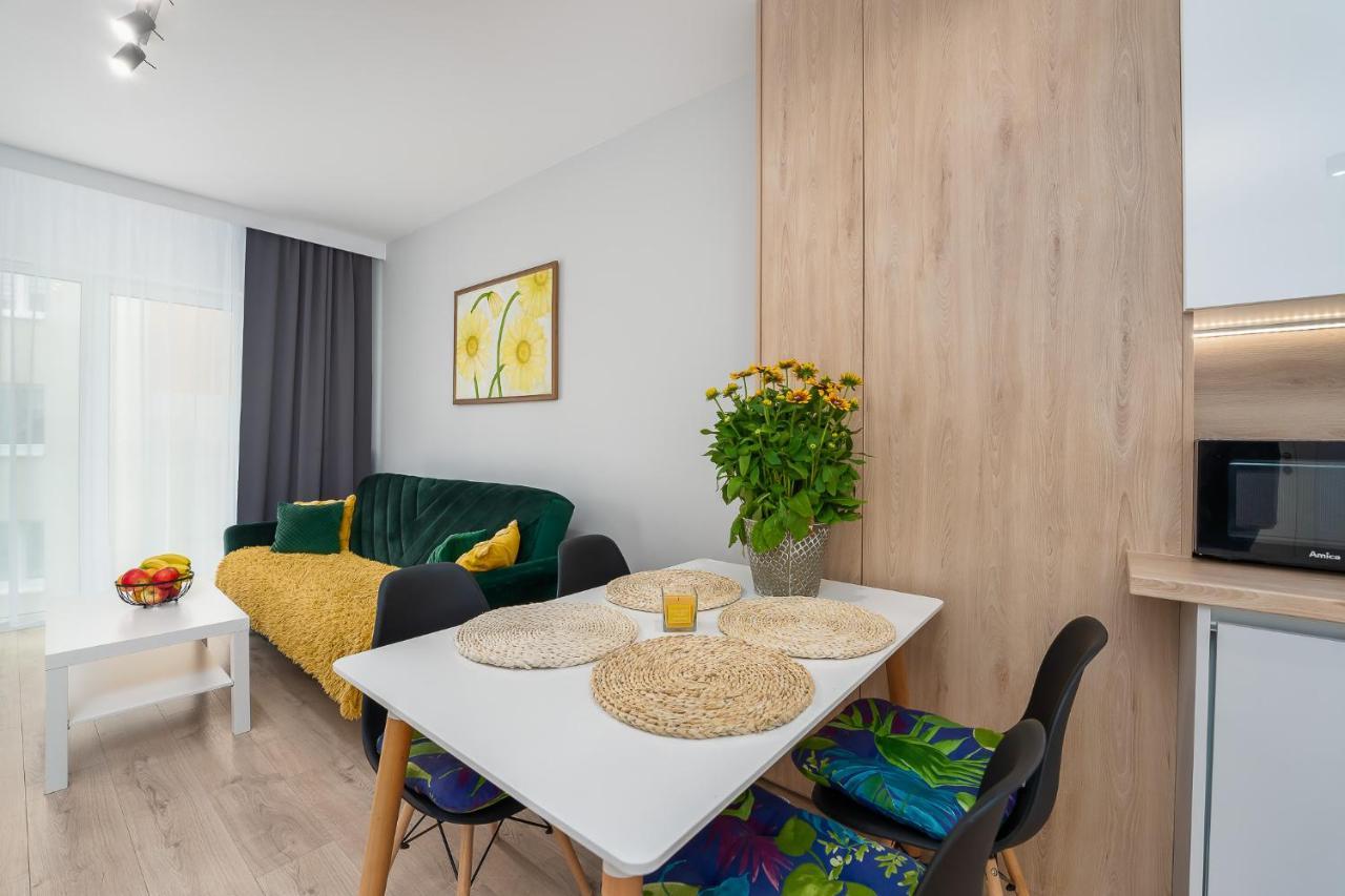 Apartamenty Promenada - Fredry 2 كولوبرزيغ المظهر الخارجي الصورة