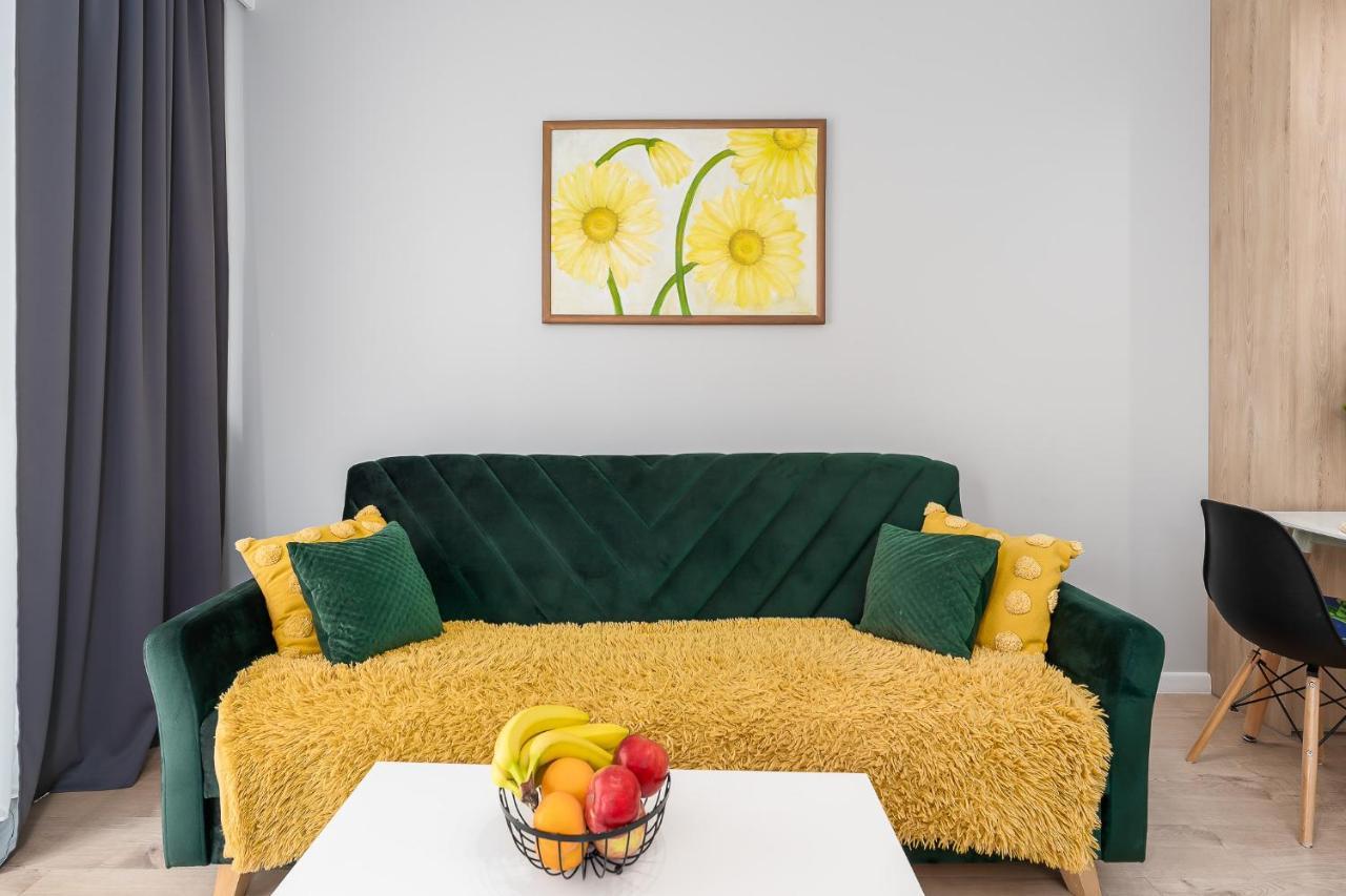 Apartamenty Promenada - Fredry 2 كولوبرزيغ المظهر الخارجي الصورة