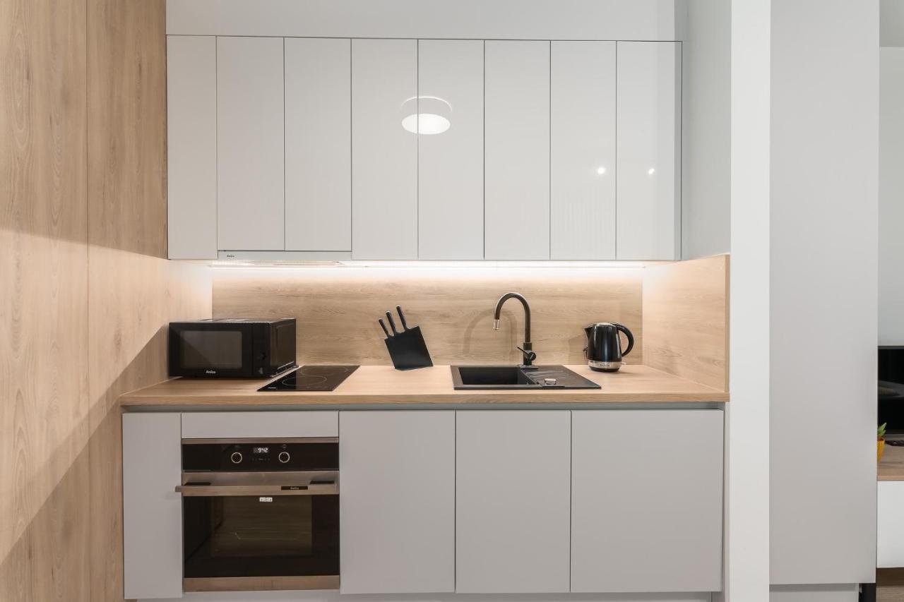 Apartamenty Promenada - Fredry 2 كولوبرزيغ المظهر الخارجي الصورة
