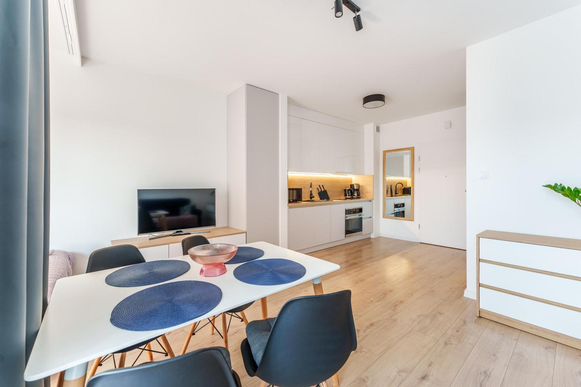 Apartamenty Promenada - Fredry 2 كولوبرزيغ المظهر الخارجي الصورة