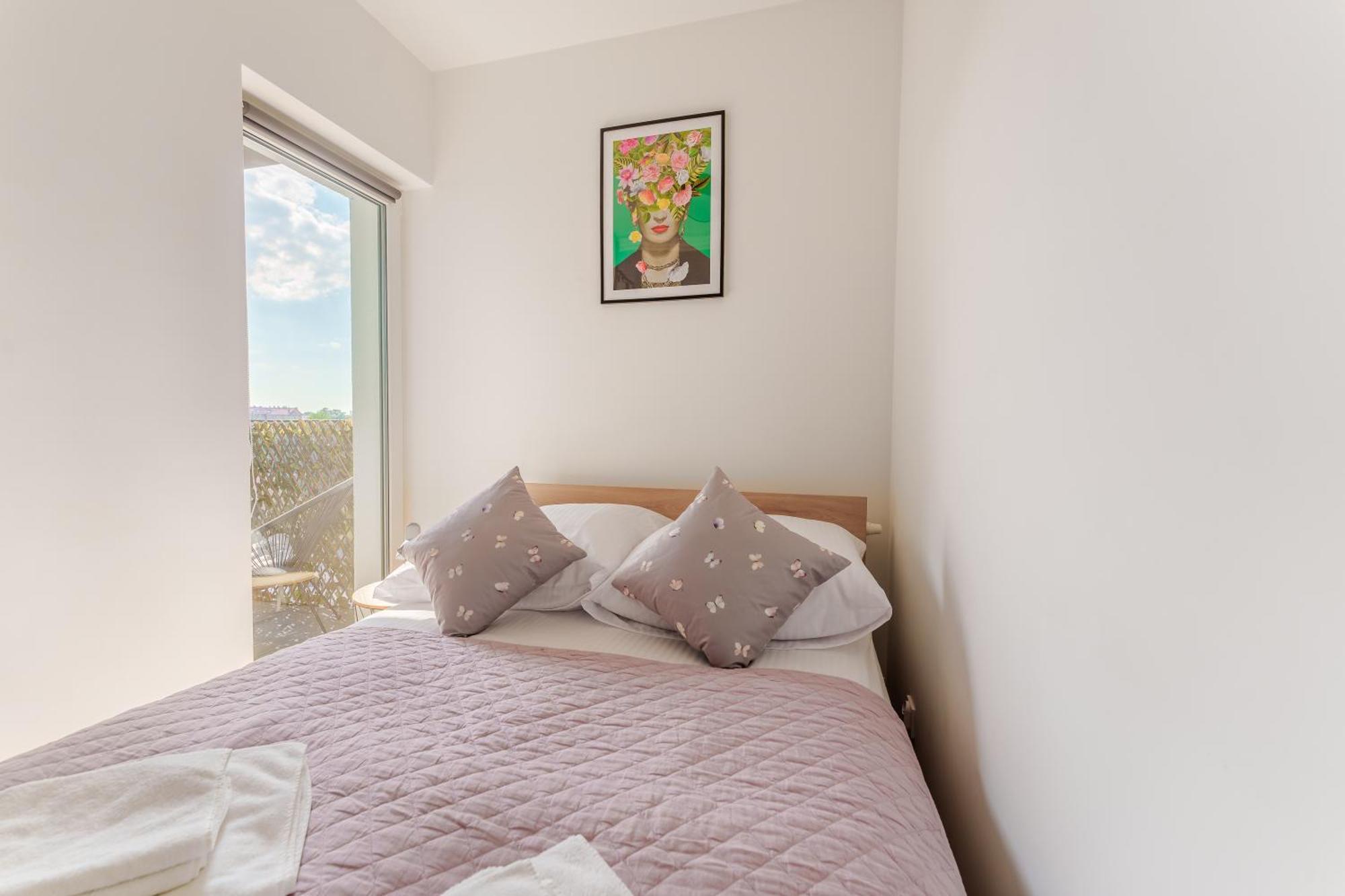Apartamenty Promenada - Fredry 2 كولوبرزيغ المظهر الخارجي الصورة