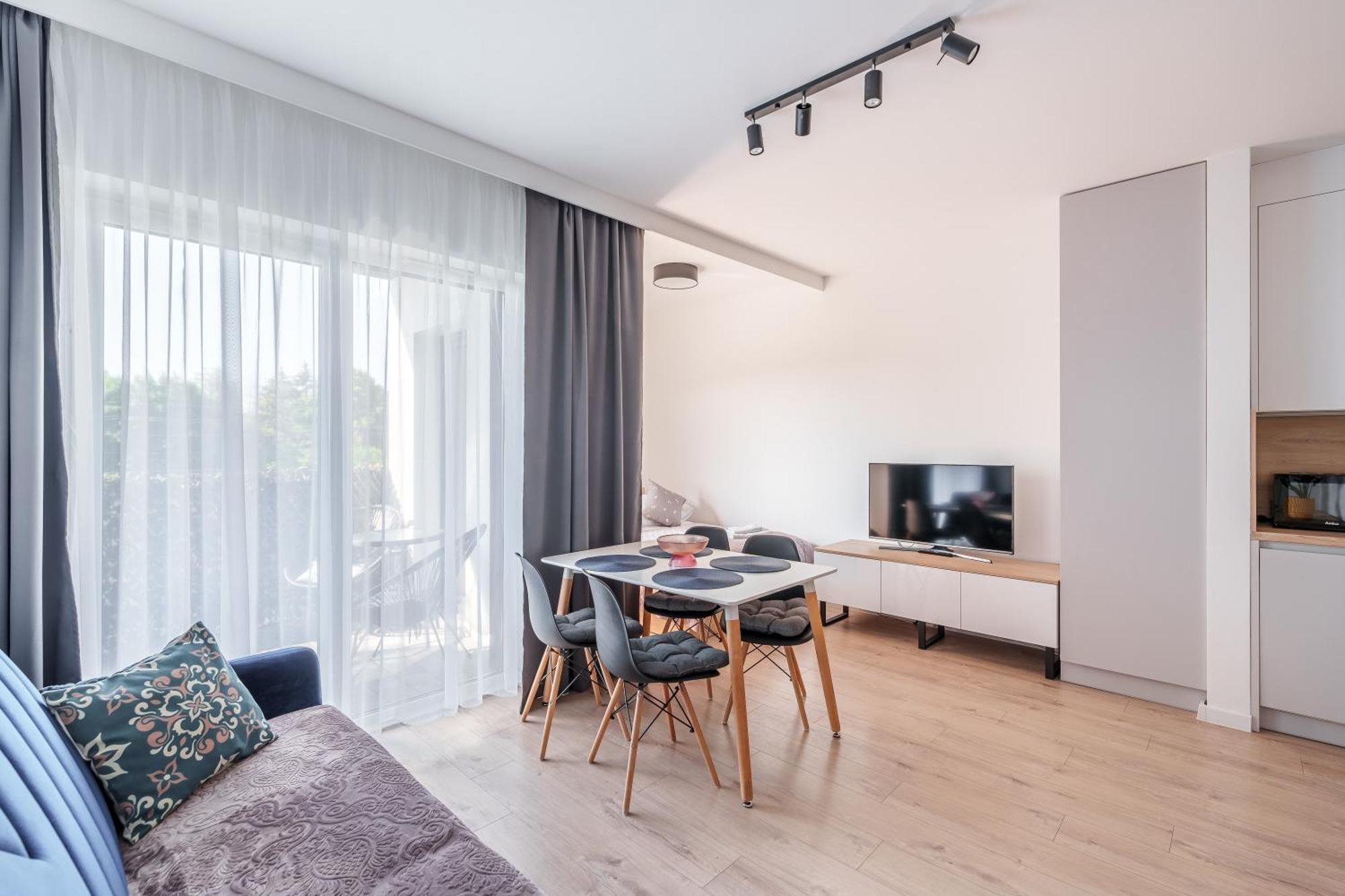 Apartamenty Promenada - Fredry 2 كولوبرزيغ المظهر الخارجي الصورة